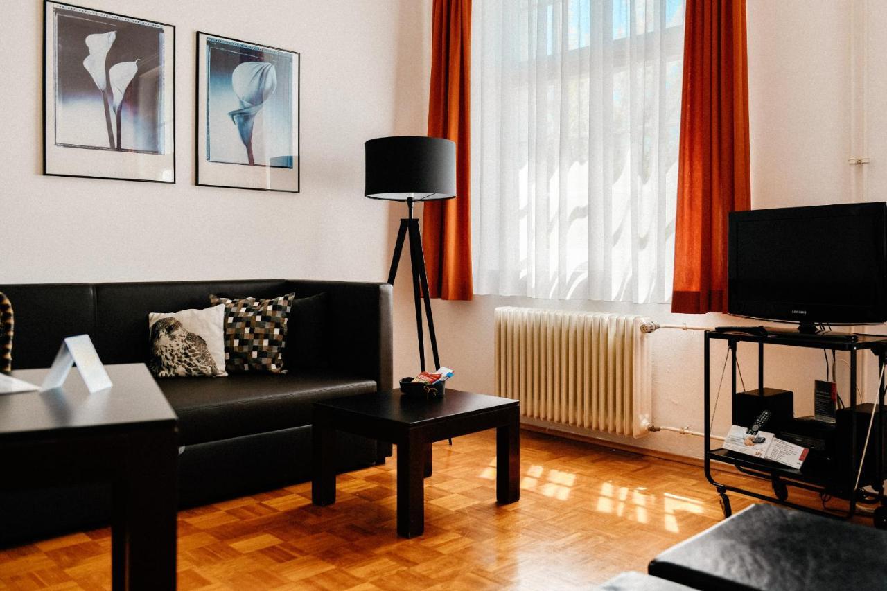 Abc Hotel Констанц Екстериор снимка