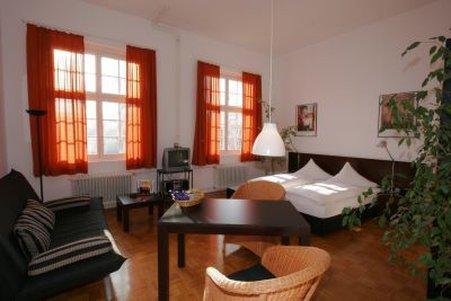 Abc Hotel Констанц Екстериор снимка