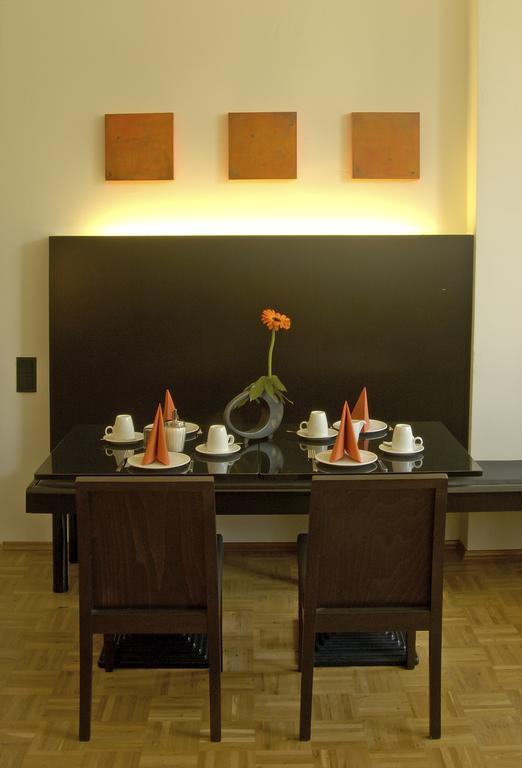 Abc Hotel Констанц Екстериор снимка